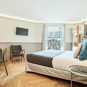 4* ホテル Petit Lafayette